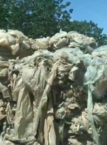 二级大棚膜废料长期出售