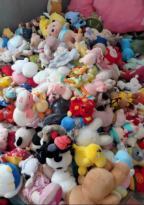 毛绒玩具玩偶长期出售，现货够车