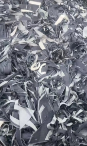 出售牛仔碎布，化纤牛仔布，牛仔开花料