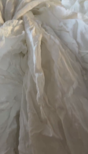 白色开花料，涤纶废布，涤纶造粒料，大量出售