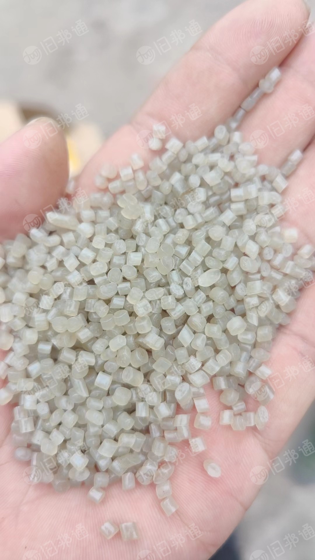 高压膜,一级二级(二级有掺低压),月供100吨,长期有货