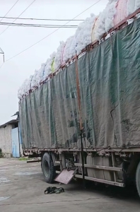 开松好的大白棉，特白棉，古棉，一级古棉开松料，棉花等，大量出售