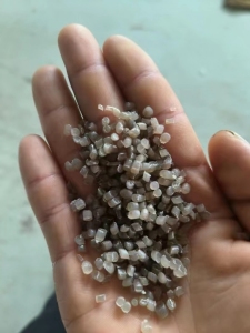 PE颗粒，吹膜发泡一级二级，长期有货出售