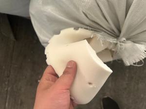 水洗乳胶边条和乳胶颗粒填充料出售