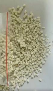 各色ABS颗粒，本色冲击高，韧性好，大量出售