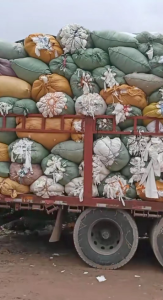 纯棉，涤棉，化纤，拉架针织梭织漂水长期供应