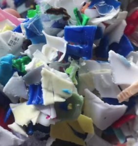 全漂花乙破碎料，蓝桶破碎料，白罐破碎料长期出售