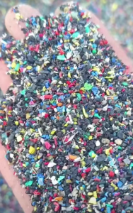 PVC干粉杂线皮，水洗杂线皮，平方线皮破碎料，PVC铜米破碎料长期出售