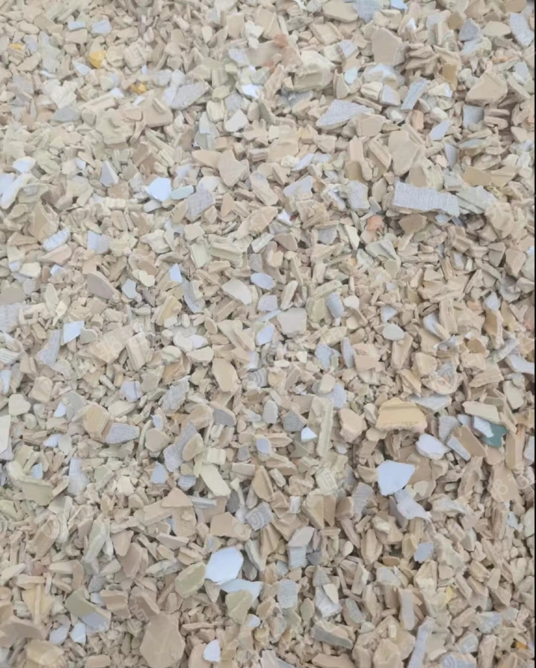 PVC白钢破碎料,纯小管破碎料,通管破碎,干粉扣板破碎料大量回收