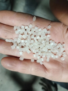 透明PP颗粒长期出售