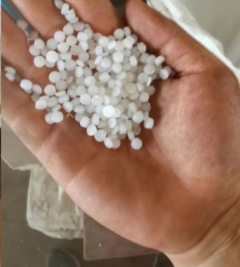 HDPE低压颗粒，大小蓝桶颗粒，白壶颗粒长期出售