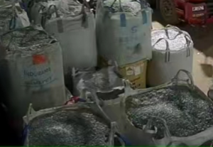 PET吸塑破碎料长期出售