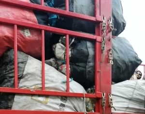 高温PC废料，现货够车，长期有货出售