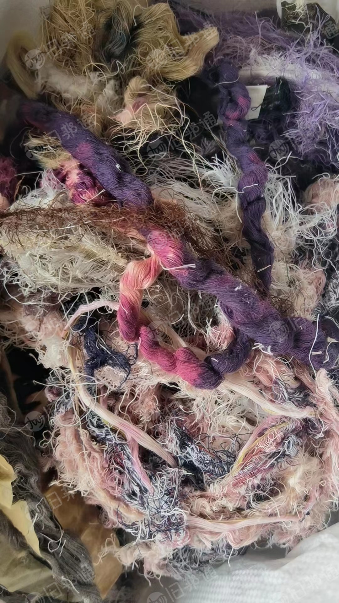 杂色布边回丝,大量出售