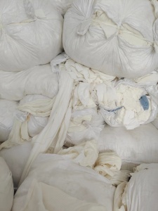 出售白色毛衣片，毛衣下脚料