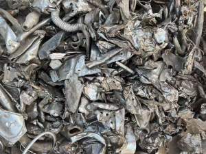 304破碎料，现金大量收购