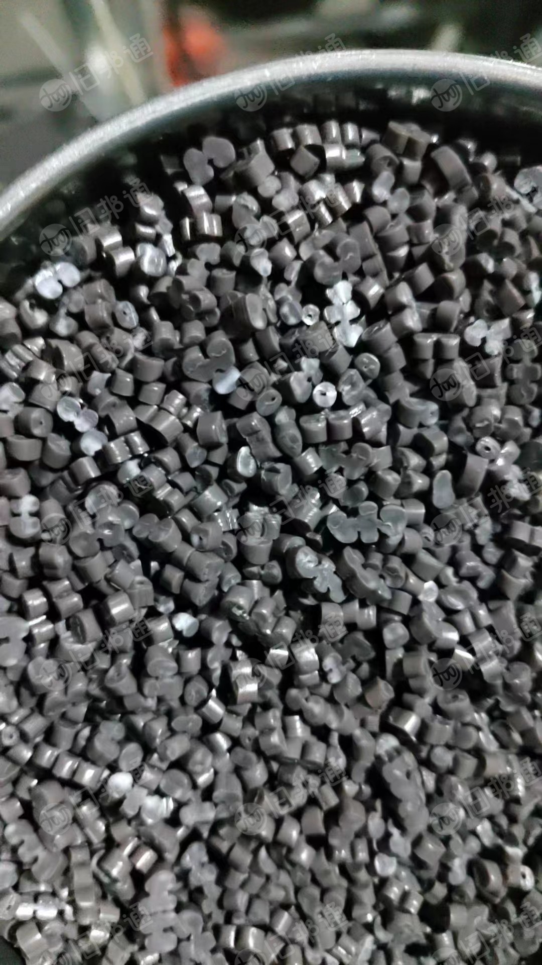 大白桶颗粒,透析桶颗粒,娃哈哈颗粒,瓶盖颗粒,蓝桶颗粒长期出售