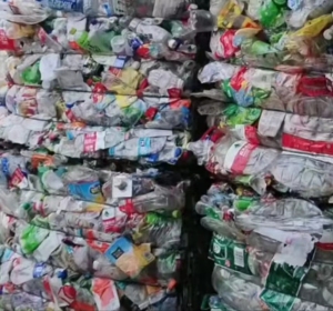 优质PET三色砖压块，厂家长期有货出售