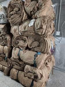 窗帘布绣花布4000米一个色出售