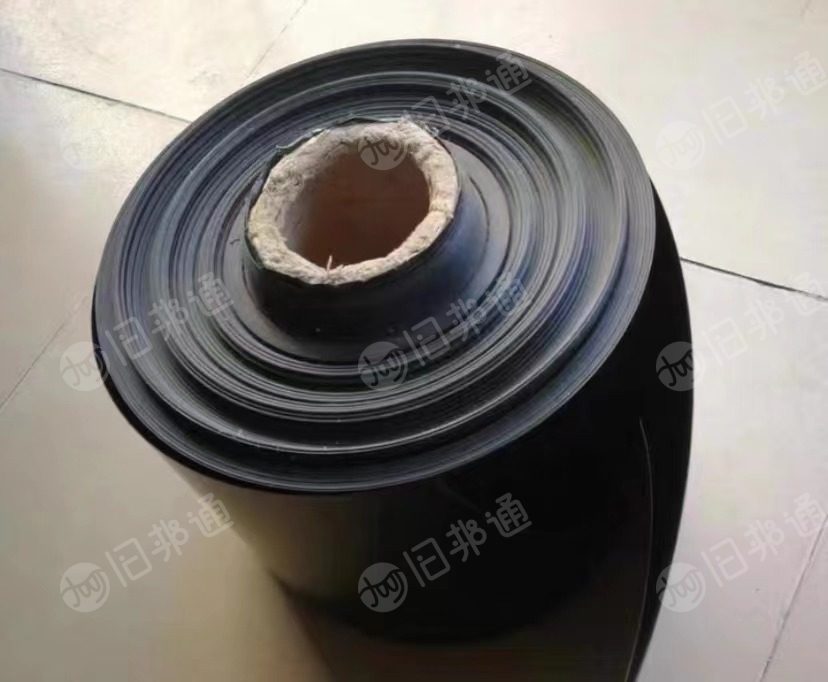 出售pet复合卷膜，太阳能板背膜，厚度0.25，宽度20-30cm，新能源工厂裁剩下来的，日本三井进口材料。