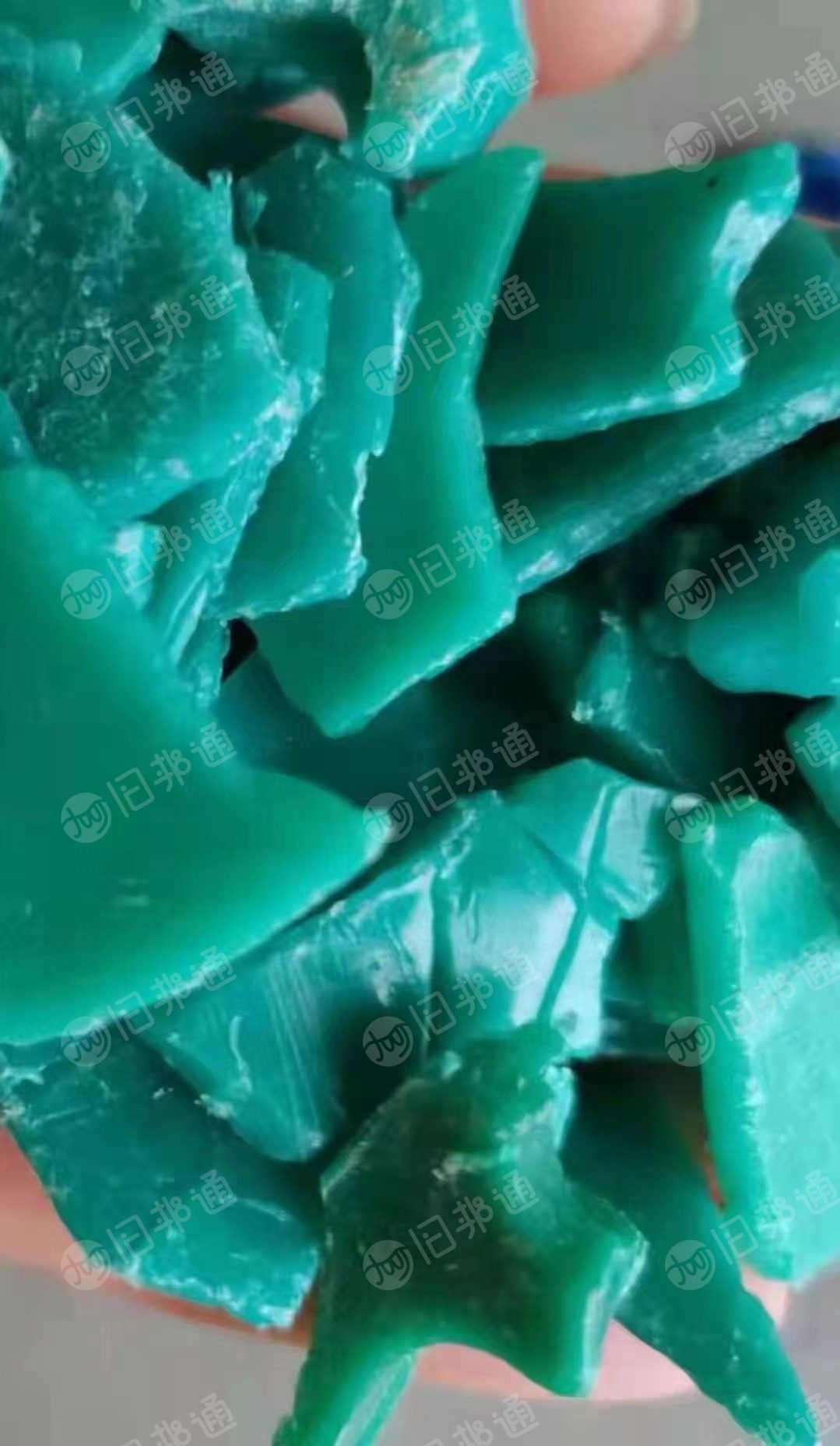 常年大量收够兰绿灰垃圾桶,拖板,花低压,各色低压箱子