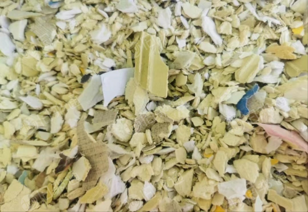 各种硬质PVC破碎料,长期有货,山东厂
