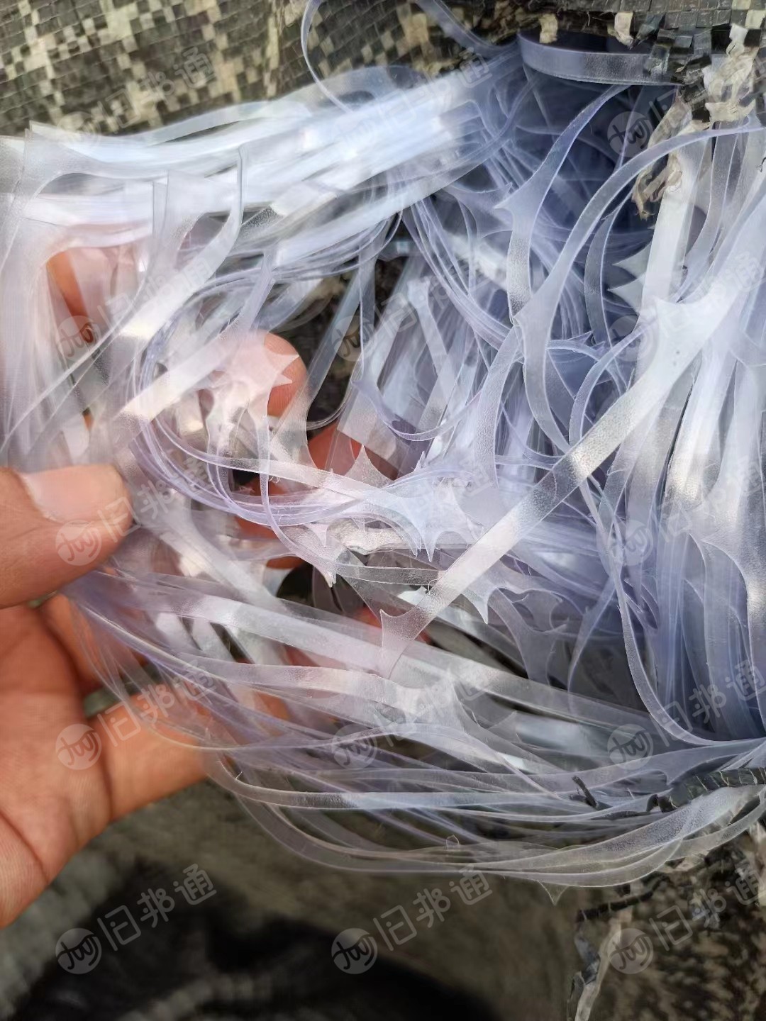 PET复合PVC边角料,透明PET复合边料,现货10吨出售