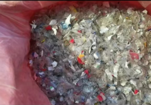 PET破碎料，聚酯破碎料大量出售