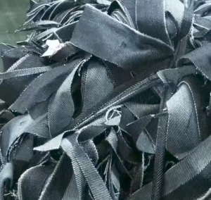 牛仔碎布，牛仔布块，长期大量出售