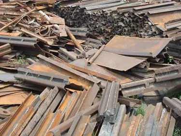 工业废铁、各种铁边角料、模具、生铁、废旧机械、冷轧大量回收
