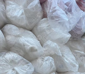 库存摇粒绒十吨便宜出售