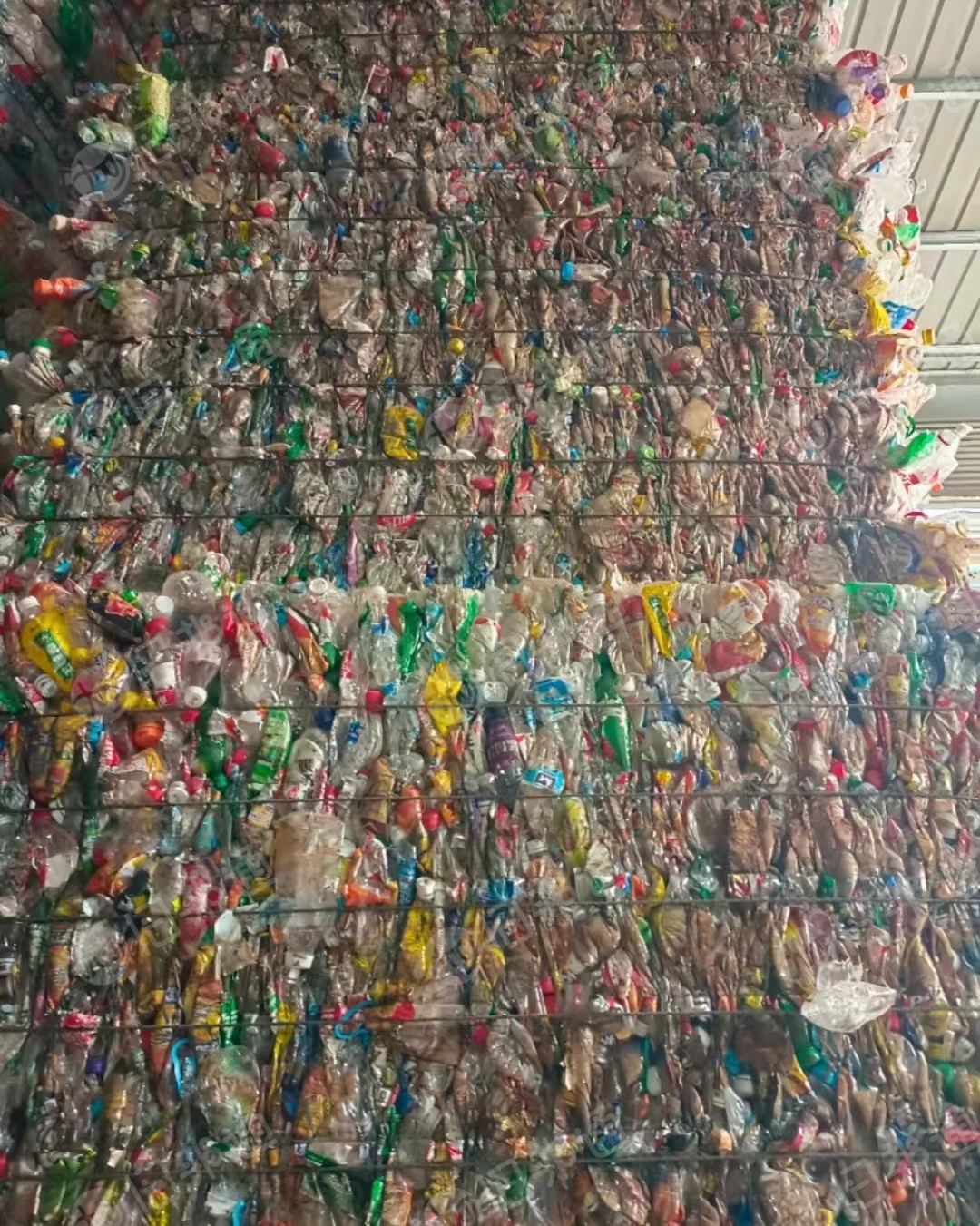 PET瓶砖,三色砖打包站长期出售