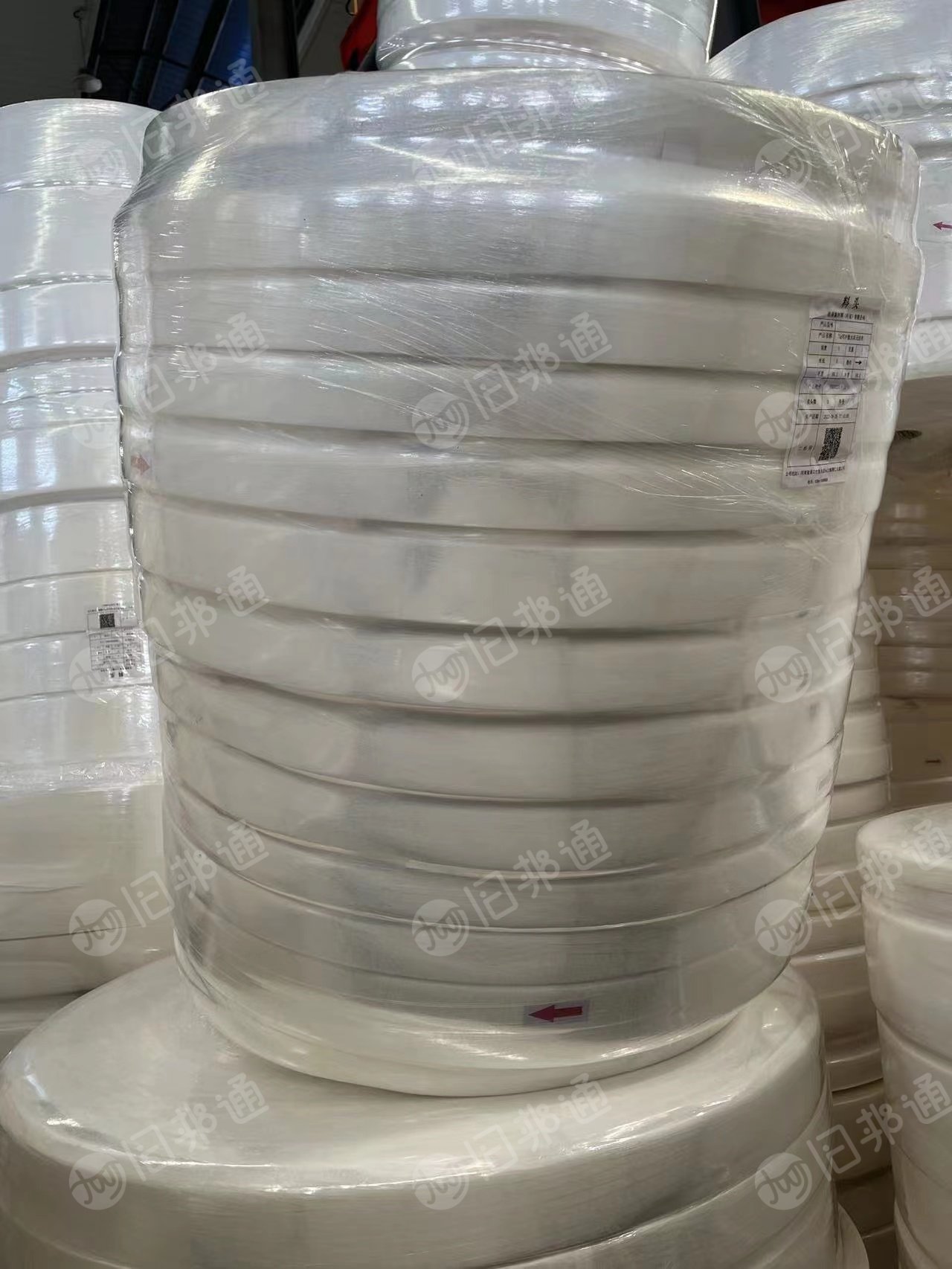 木浆水刺无纺布成盘料出售,现货7吨!