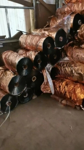 烟厂下来的烫金膜卷膜，现货10吨出售