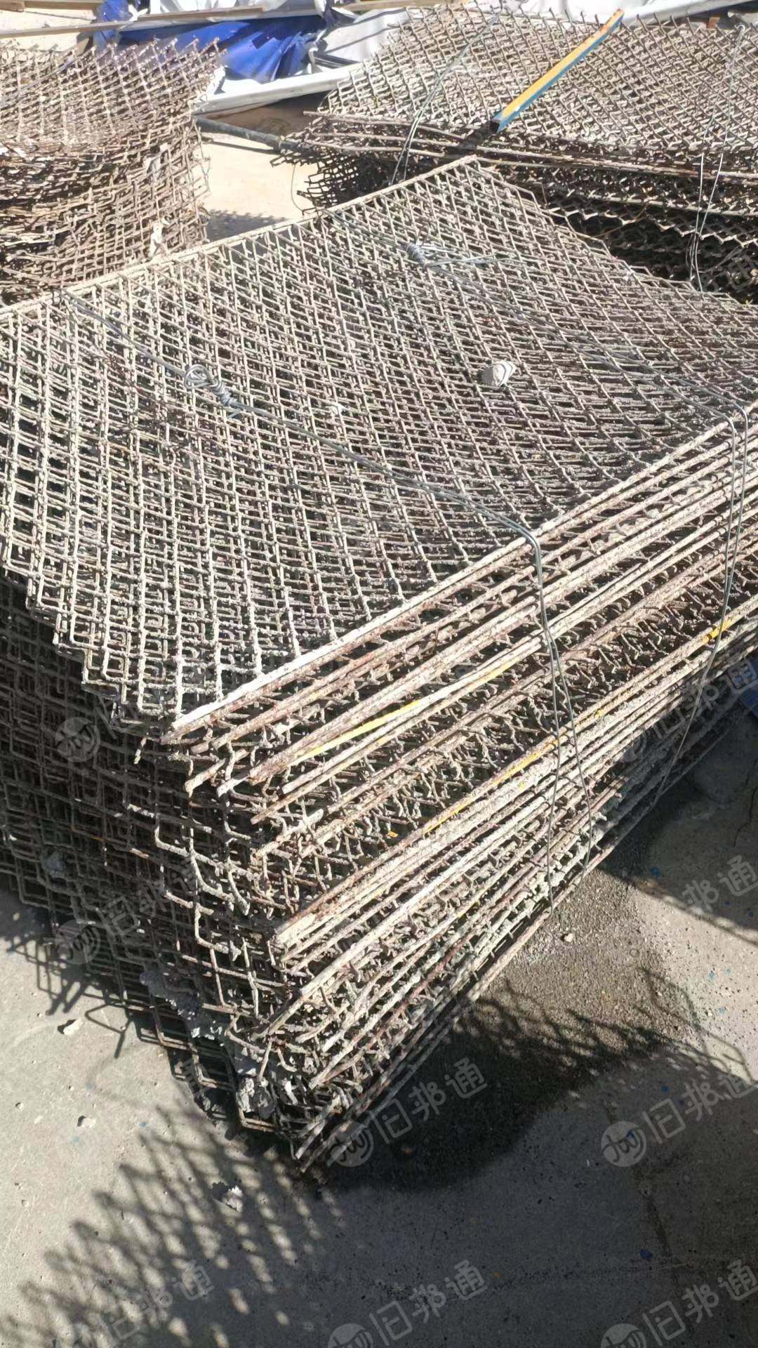 废钢网片废铝出售,现货10吨