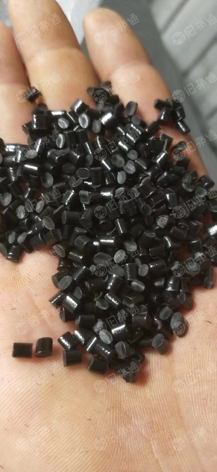 求购便宜的黑色PET切片,无粘度或低粘度