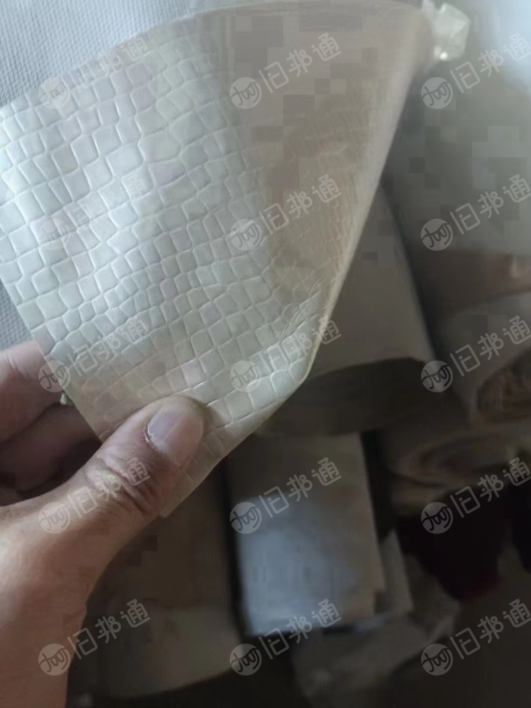 库存人造革,大量出售