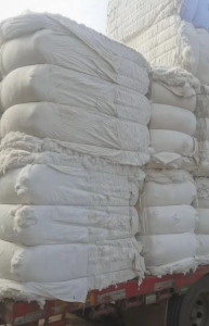 化纤棉，涤纶化纤废丝开花棉，可做被套棉胎，电热毯，土工布，床垫等，大量出售