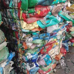 花乙压块，串壶压块（9成壶料），现货20多吨，长期有货出售