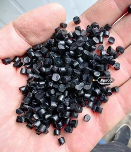 转行清理库存尼龙颗粒