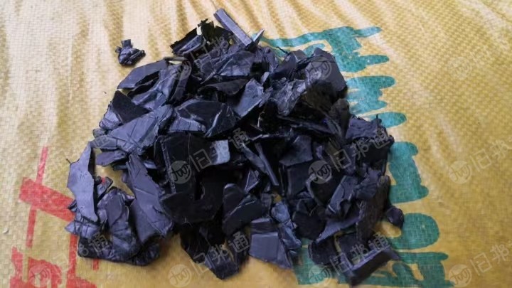 PP汽车保险杠破碎料;汽车内饰破碎料;大量出售