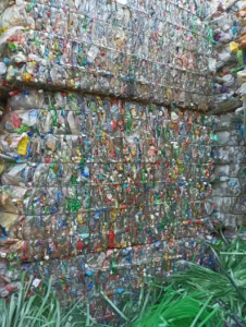 三色带油壶瓶砖出售