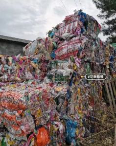 彩印厂下来单层花聚酯膜，现货9.6米一车