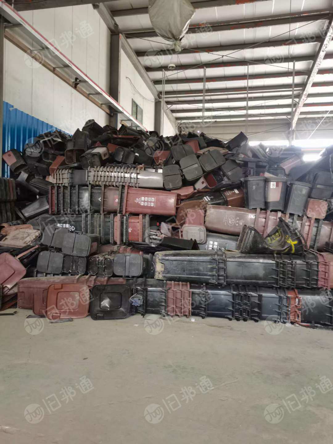 大量出售纯垃圾桶料,全漂的 几乎没灰分,现货一挂
