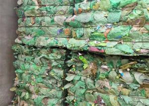 大量出售瓶砖压块