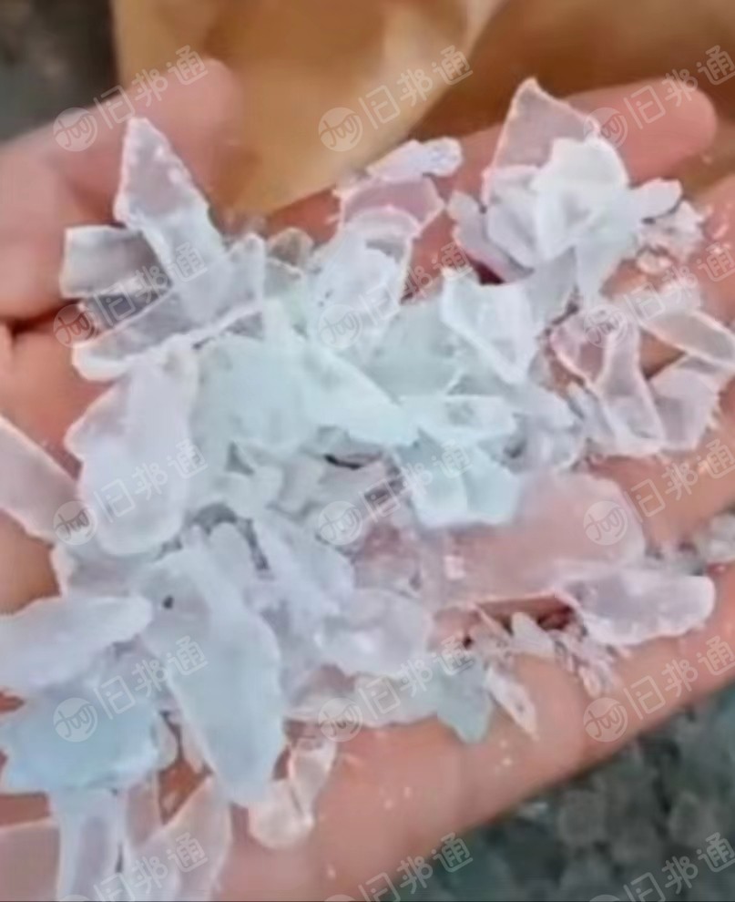 各种聚苯粉碎料,干粉冰箱抽屉,干粉板材各种白苯,色苯粉碎料大量回收