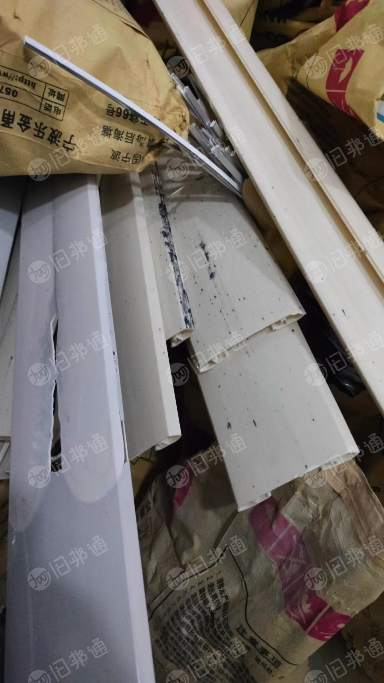 PVC废料(块料、管件、板子、落地粉、扫地料都有),统货卖