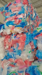 水洗高压膜废料长期出售