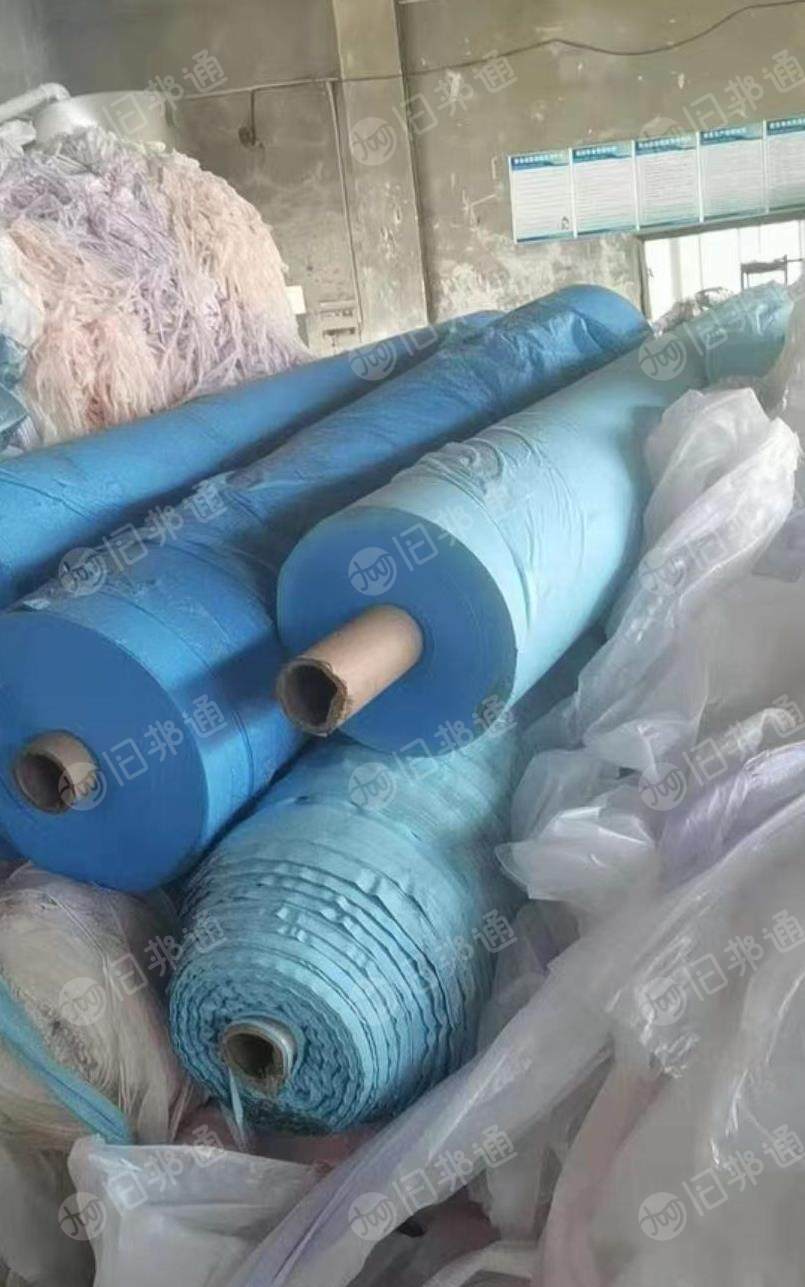 长期大量出售pe花高压pe流延膜颗粒,100目卷轴干造,可吹膜,月供200吨