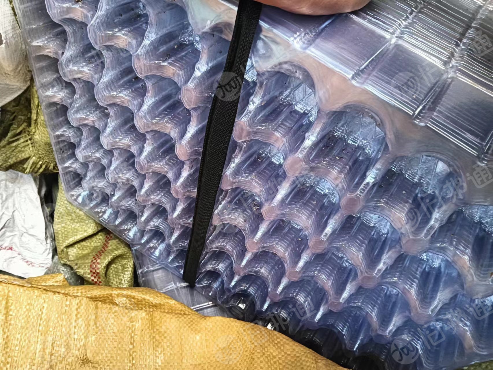 PVC吸塑片毛料出售,带油的,现货9*6一车